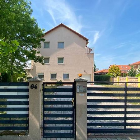 Aranypart Apartman Siófok Exterior foto