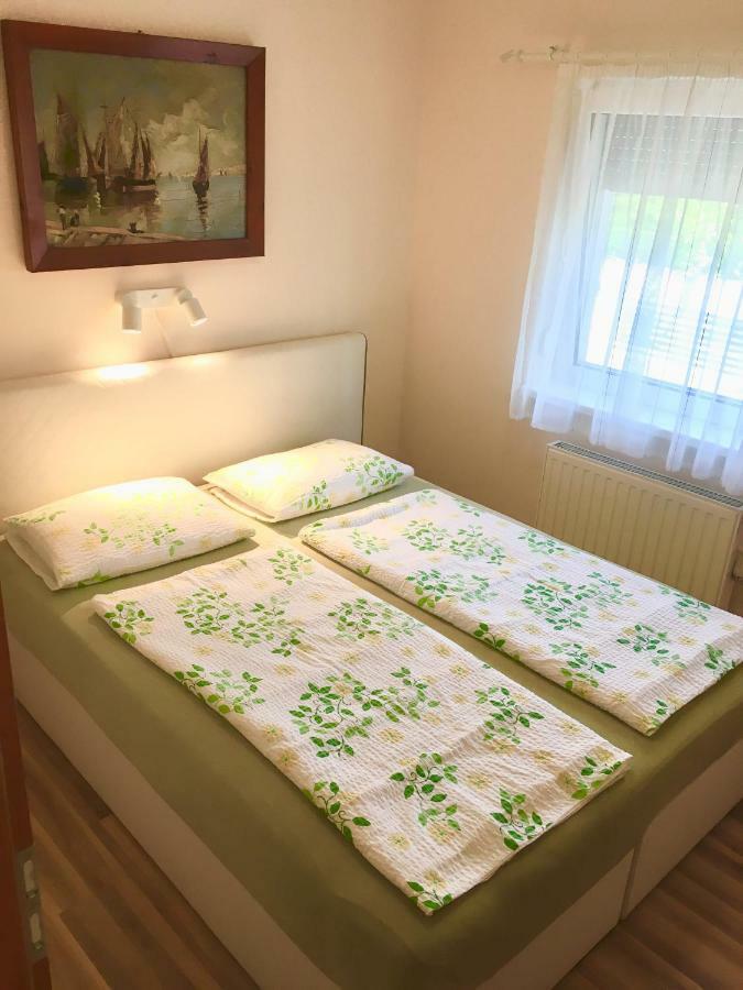 Aranypart Apartman Siófok Exterior foto